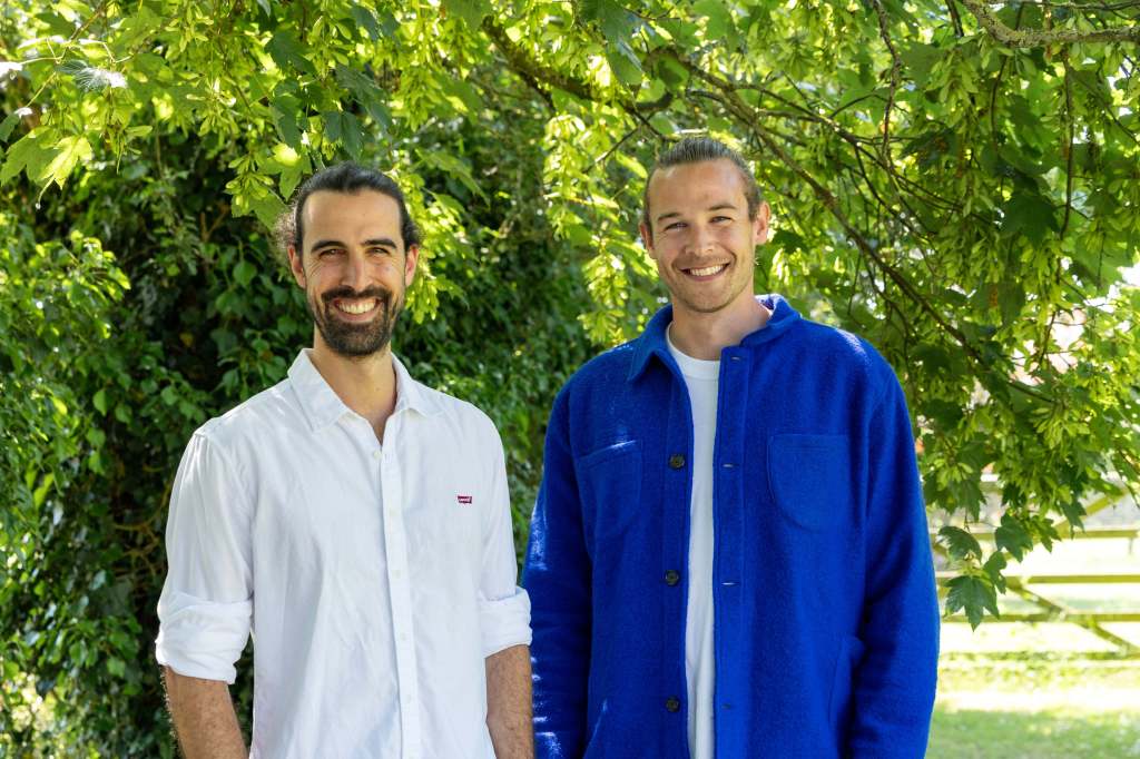 Flok co-founders Ric da Silva (L) and Finn Stevenson (R)