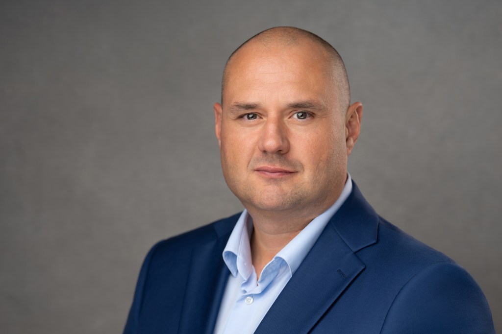 SYRVI CEO PETER JUHASZ